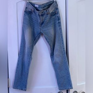 GAP “sexy boyfriend jean” Size 25.